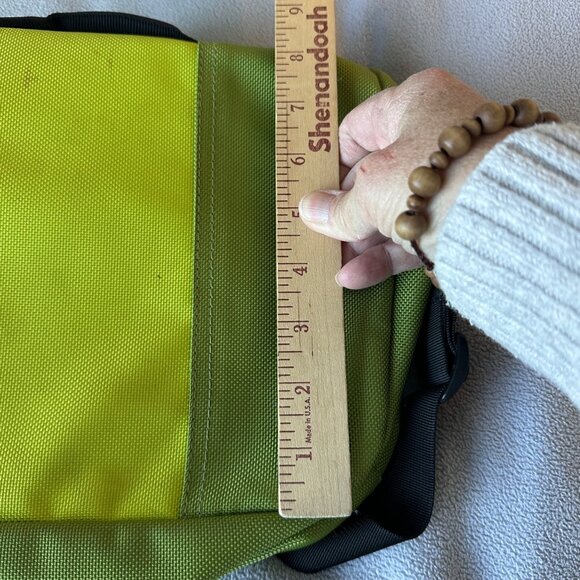 Timbuk2 Messenger Bag Medium Size 9x12 Travel Crossbody - Picture 6 of 8